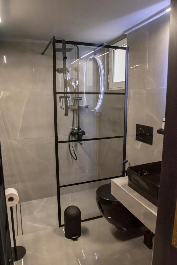 Luxury Premium Suite In คัลกิดา ภายนอก รูปภาพ